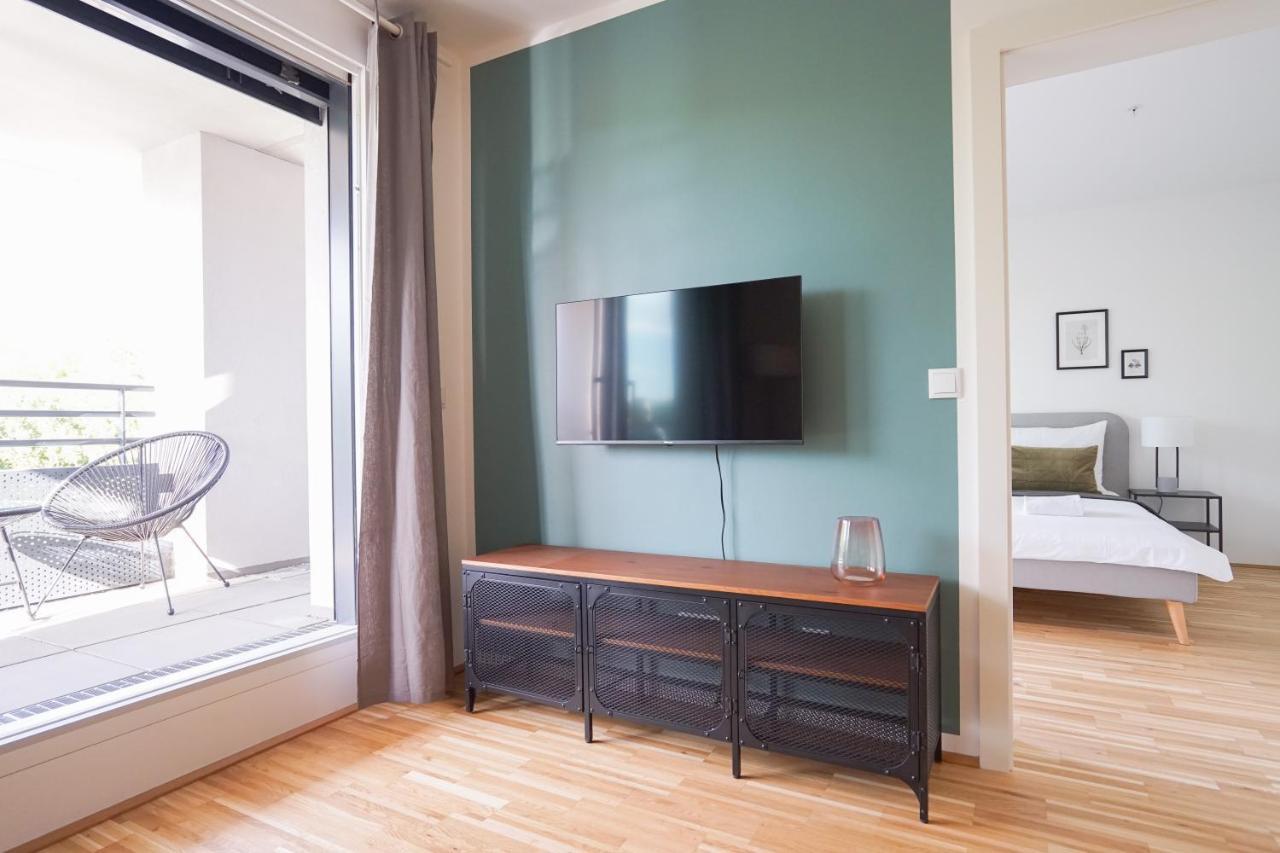 Green Garden Apartment W/.Balcony Near Thermal Spa Відень Екстер'єр фото